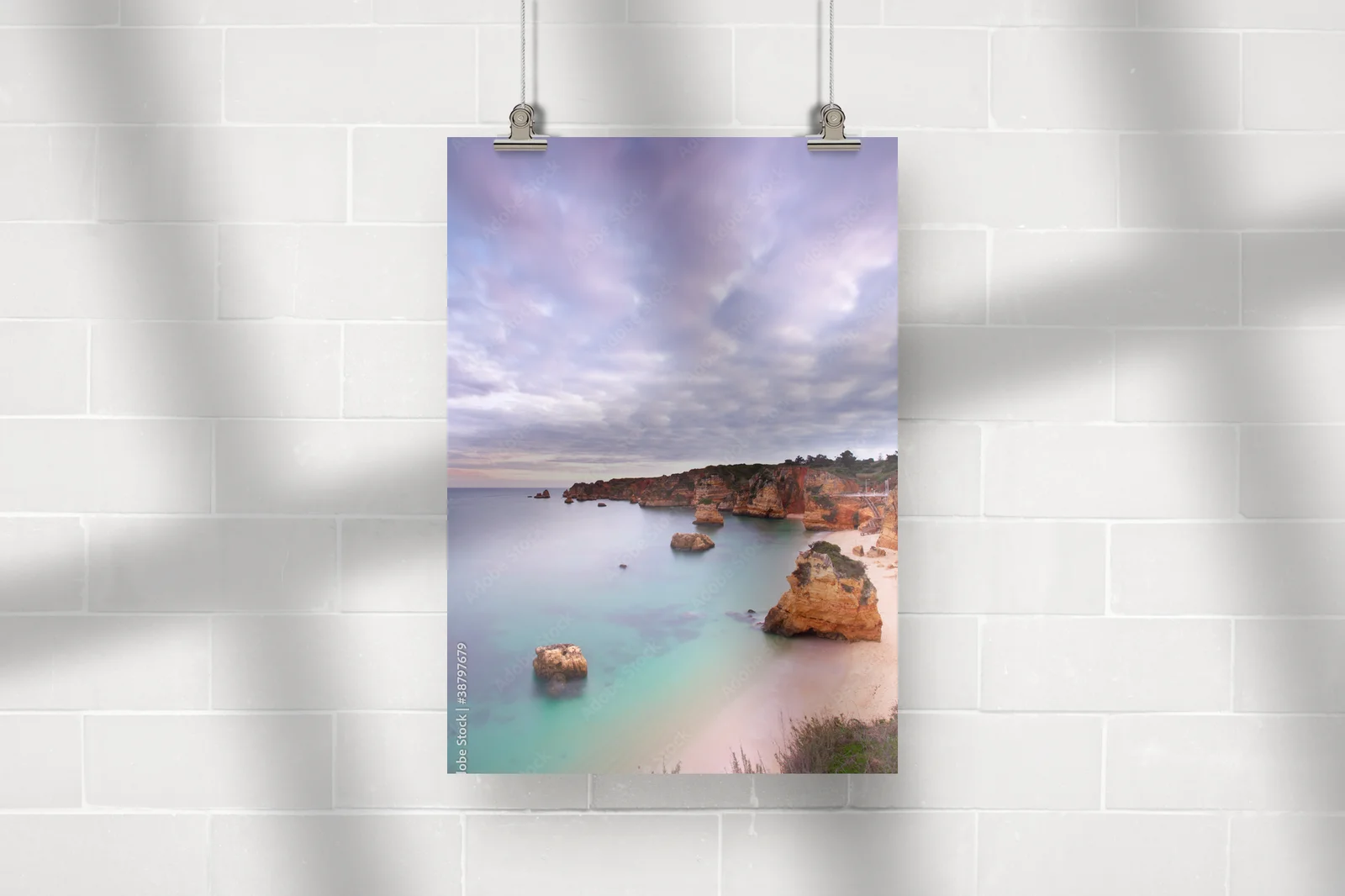 Urokliwy pejzaż Algarve w delikatnych odcieniach