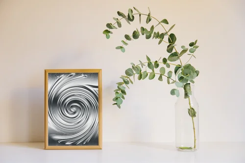 Abstrakcyjna spiralna elegancja w srebrnej tonacji