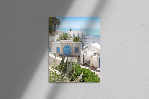 Urokliwy pejzaż Sidi Bou Said w pastelowych odcieniach