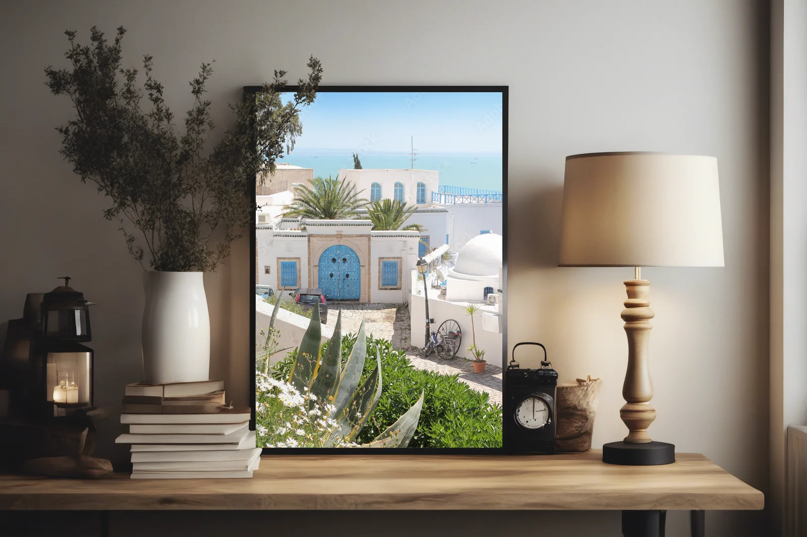 Urokliwy pejzaż Sidi Bou Said w pastelowych odcieniach