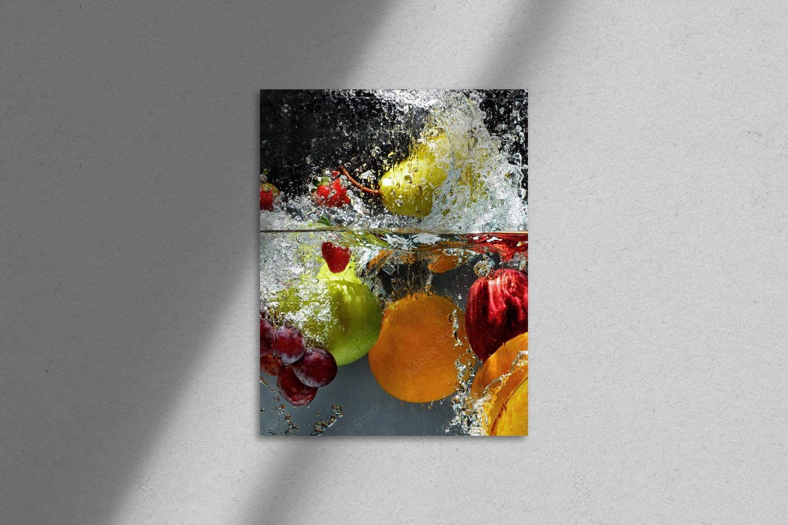 Owocowo-warzywny splash w akwarium barw