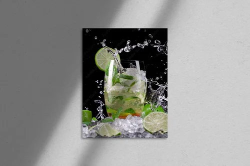 Orzeźwiająca kompozycja mojito na czarnym tle
