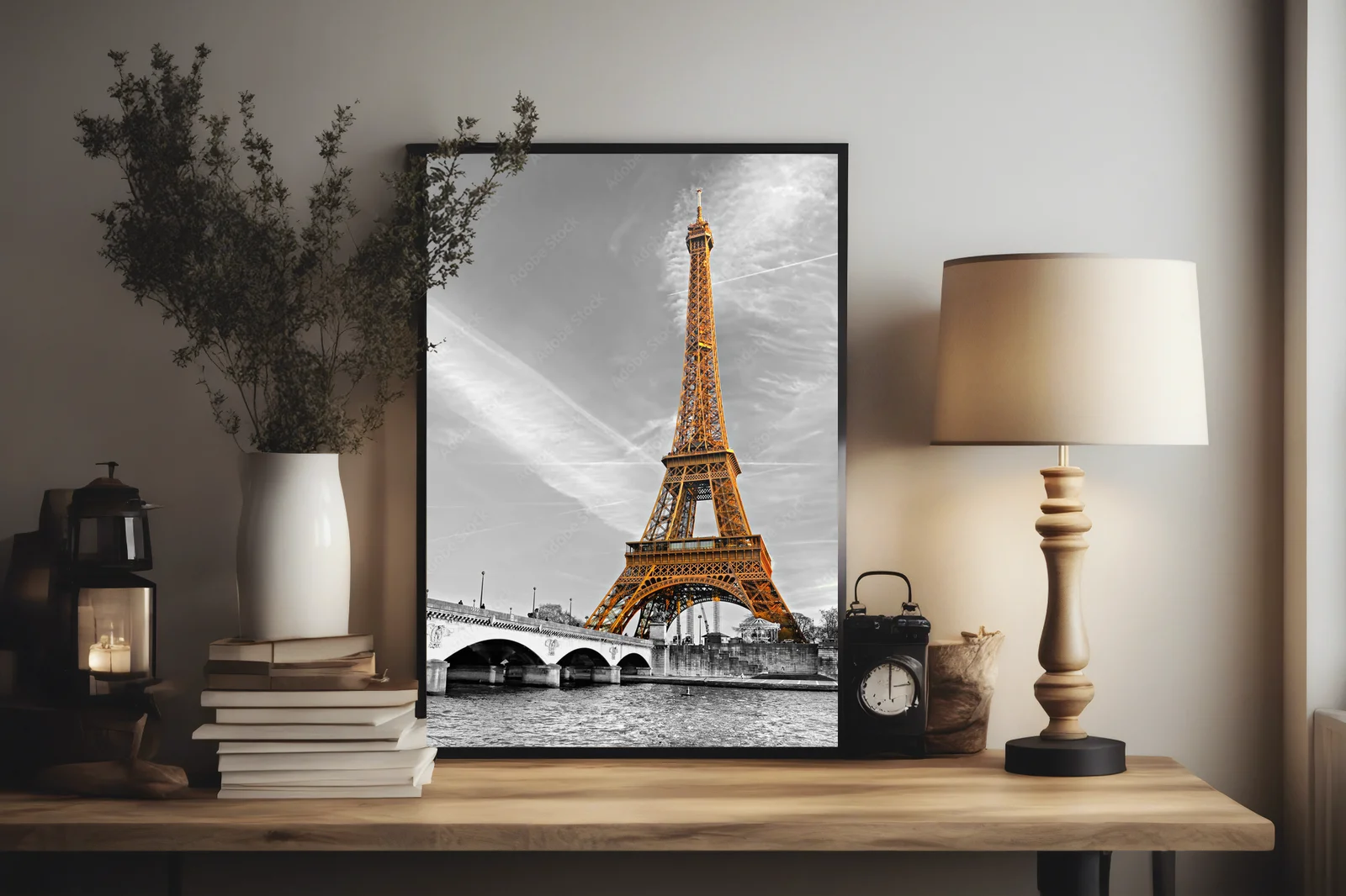 Eiffel Tower: Symbol Paris i romantyzmu