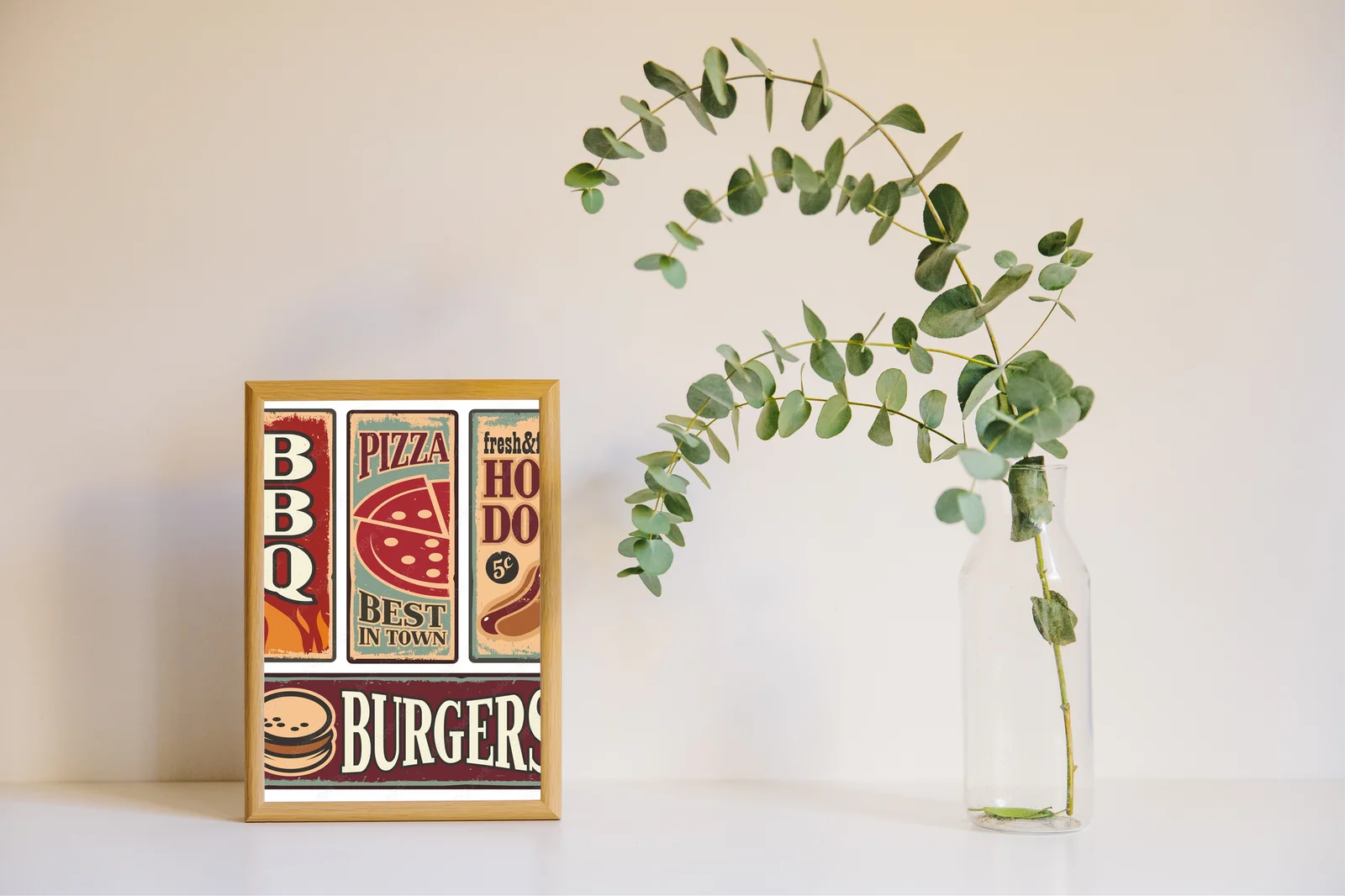 Vintage oznakowanie fast food w klasycznych barwach