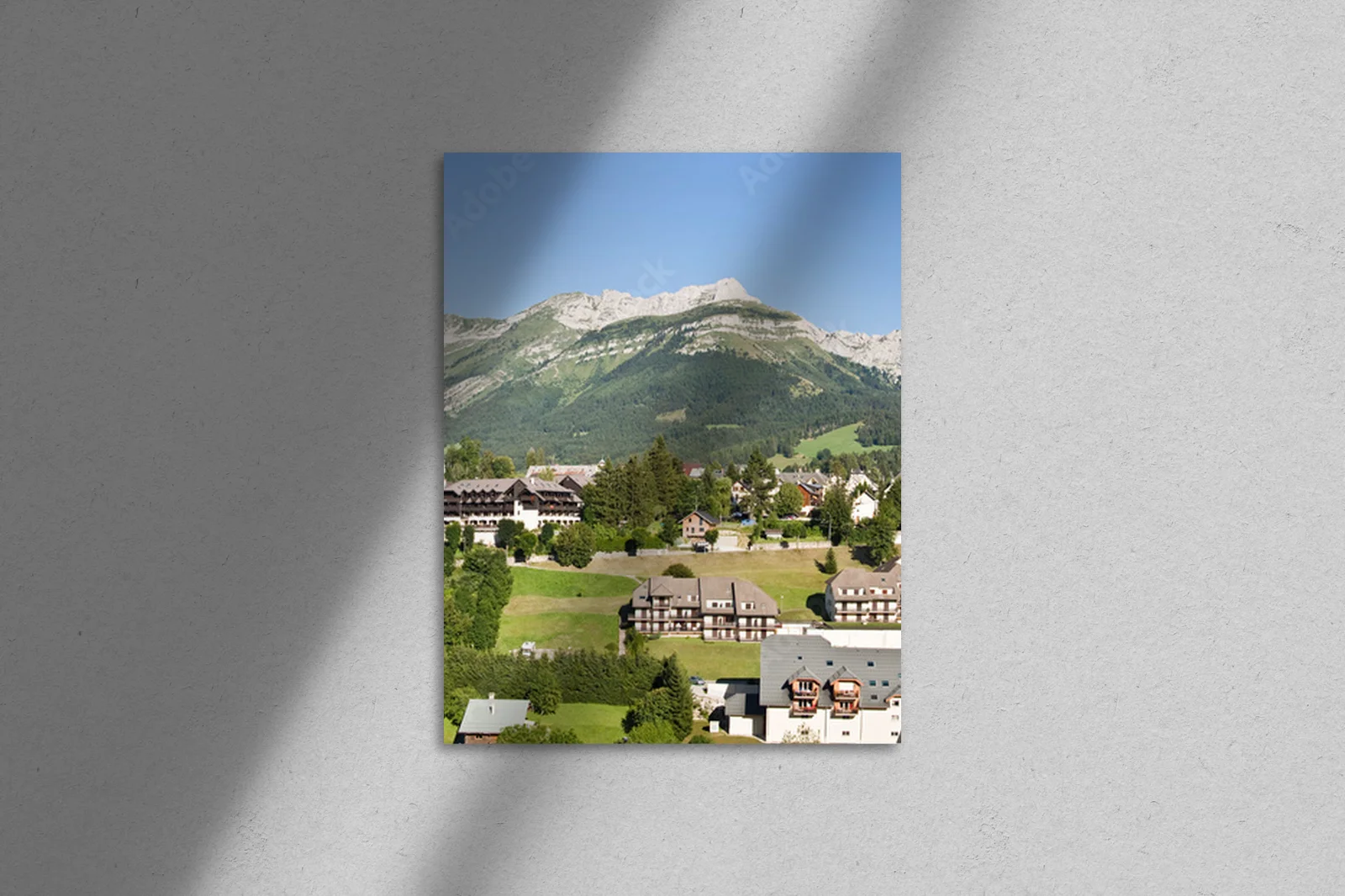 Panorama gór Vercors w letniej scenerii
