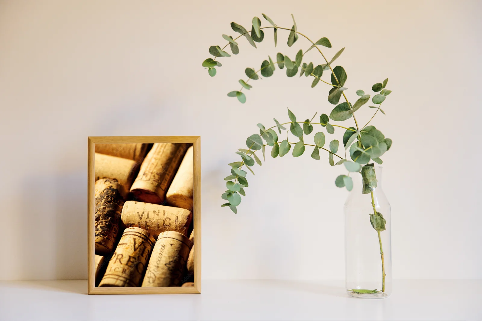 Urok vintage: korki do wina w eleganckim stylu