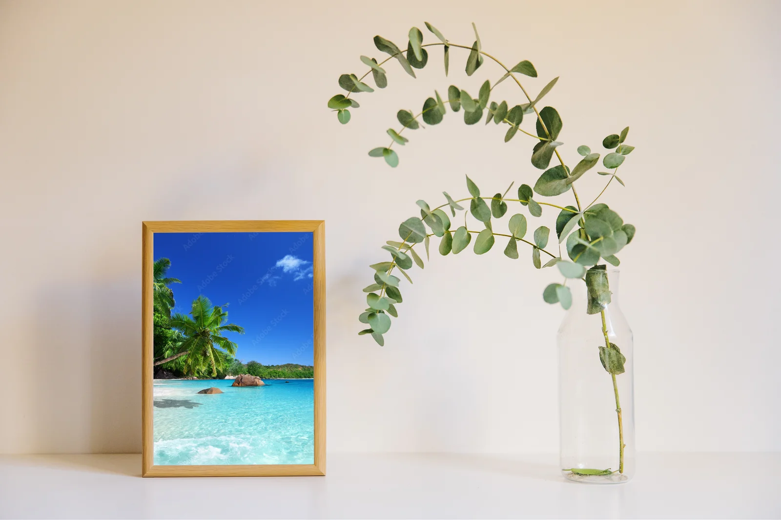 Rajski plażowy krajobraz wyspy Praslin