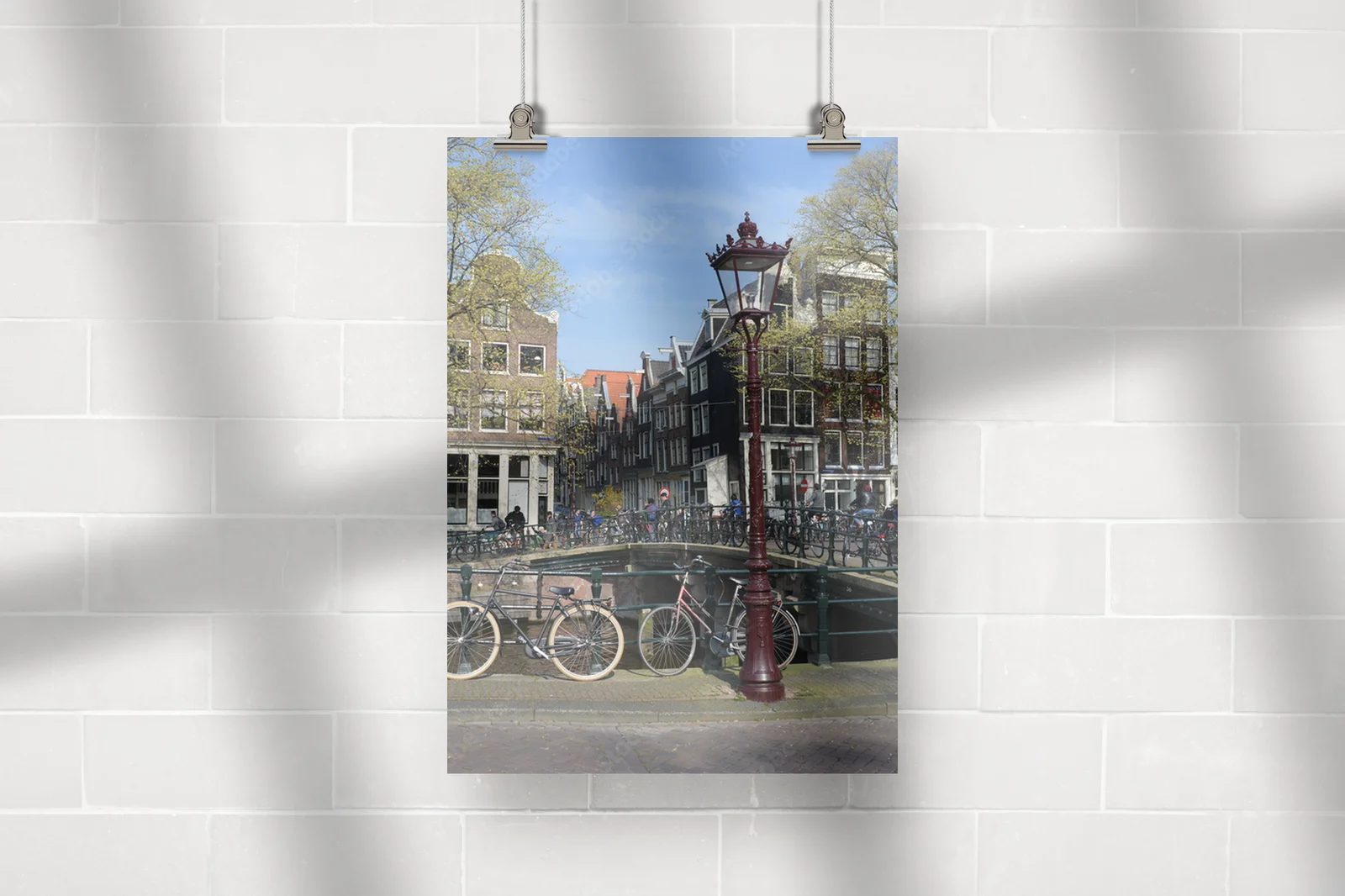 Zachwycające kanały Amsterdamu w pastelowych tonach