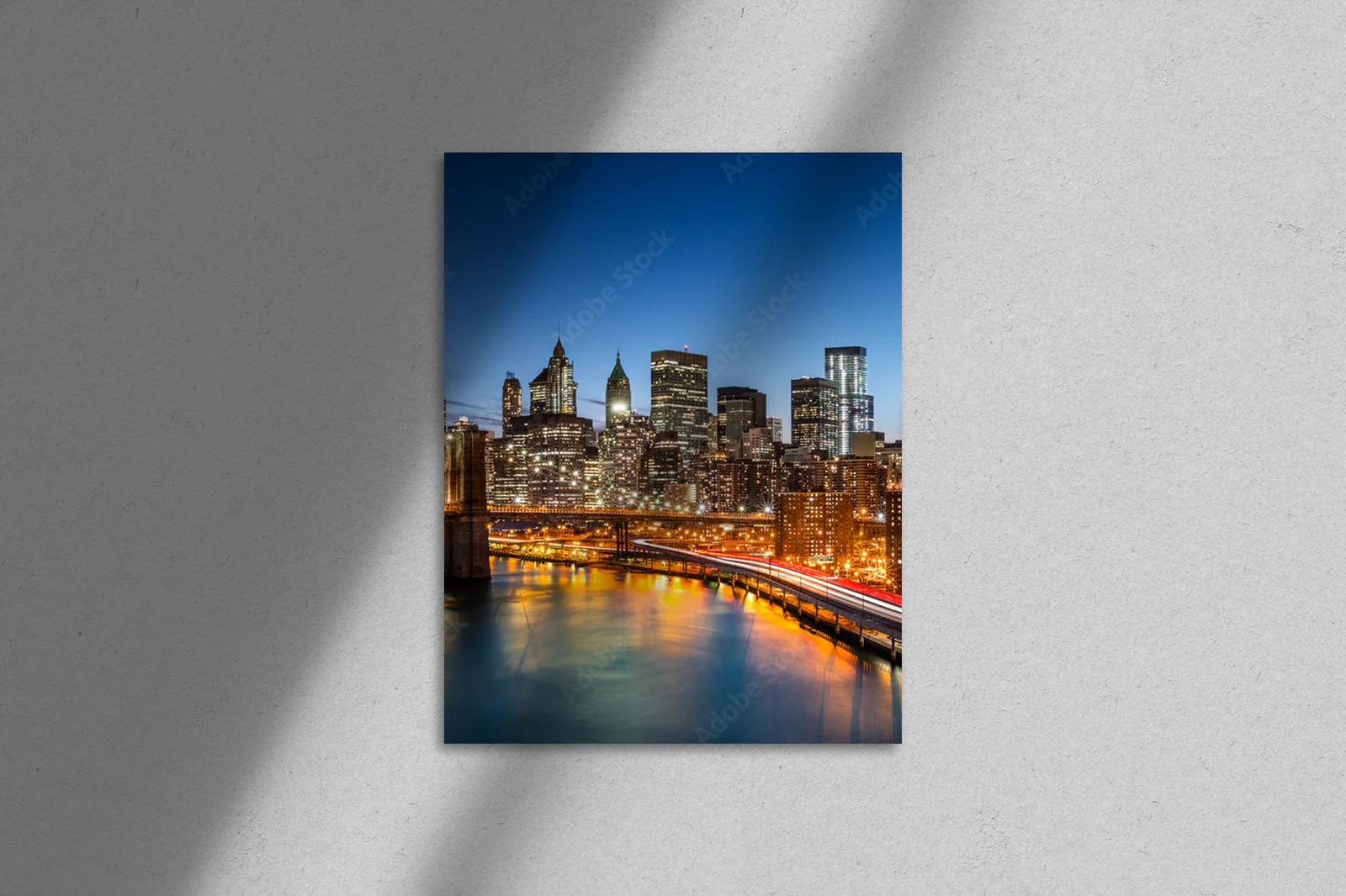 Zmierzch nad Nowym Jorkiem: Brooklyn Bridge w blasku