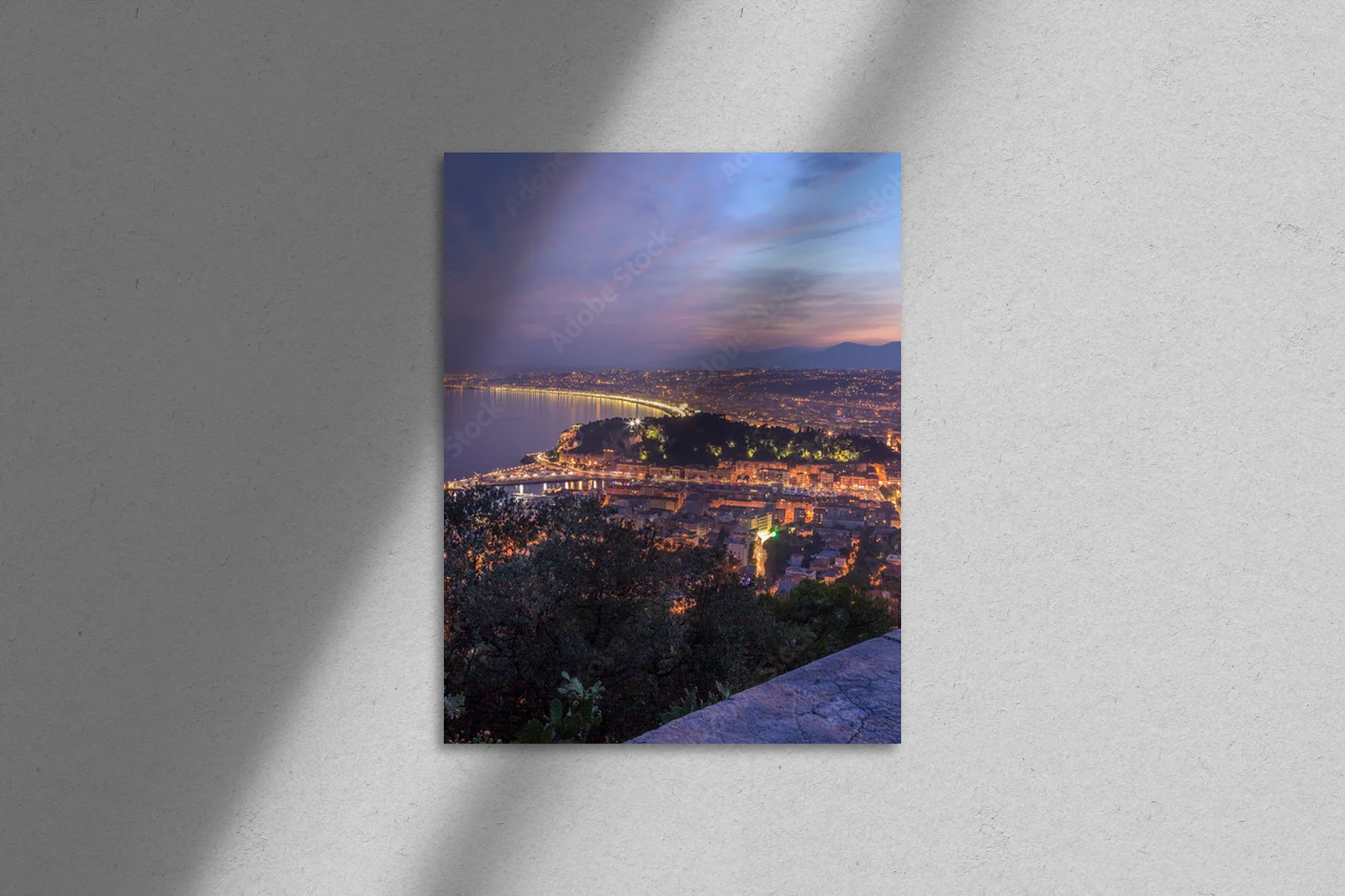 Romantyczna noc w Nicei – spacer po Promenade des Anglais