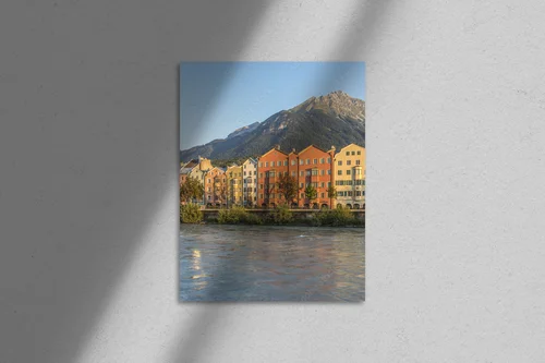 Alpejskie refleksje w błękicie Innsbrucka