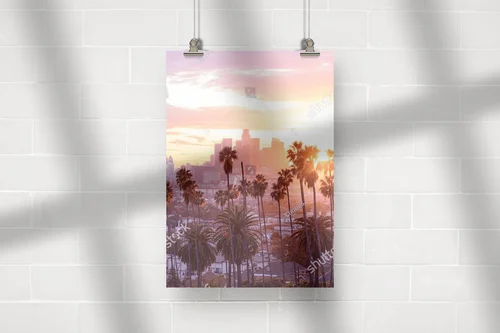 Zachód słońca wśród palm w Los Angeles