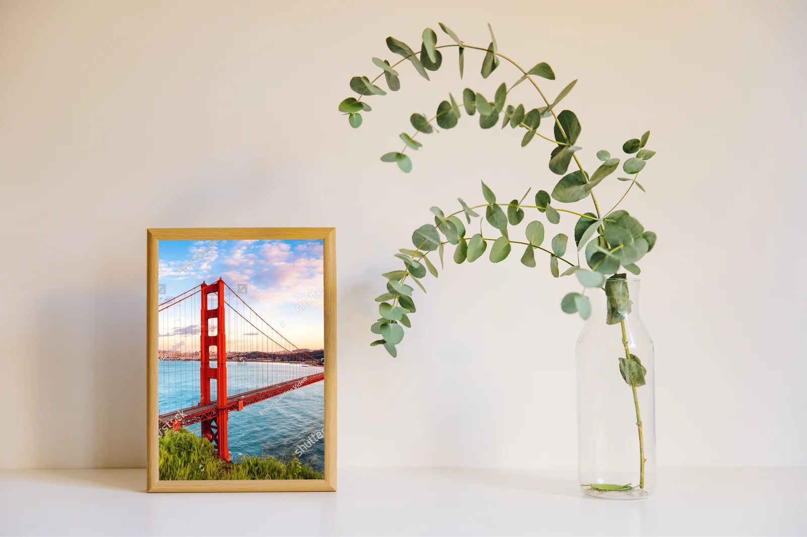 Zaawansowany widok na Most Golden Gate o zachodzie słońca