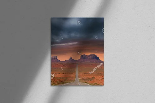 Monument Valley w burzowej scenerii