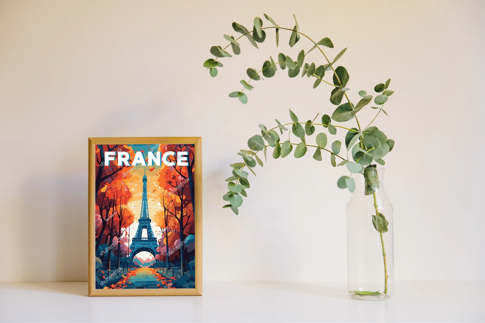 Eiffel Tower - Romantyczny pejzaż Paryża
