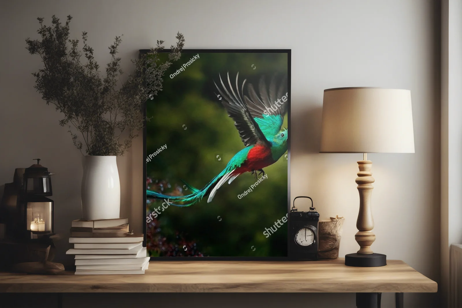 Oryginalna kompozycja z resplendentnym quetzalem