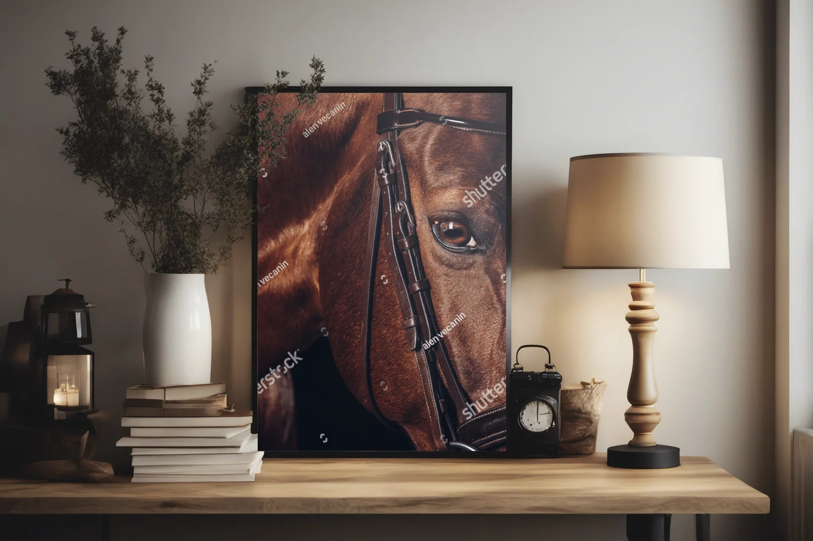 Wspaniały portret brązowego konia w eleganckich odcieniach