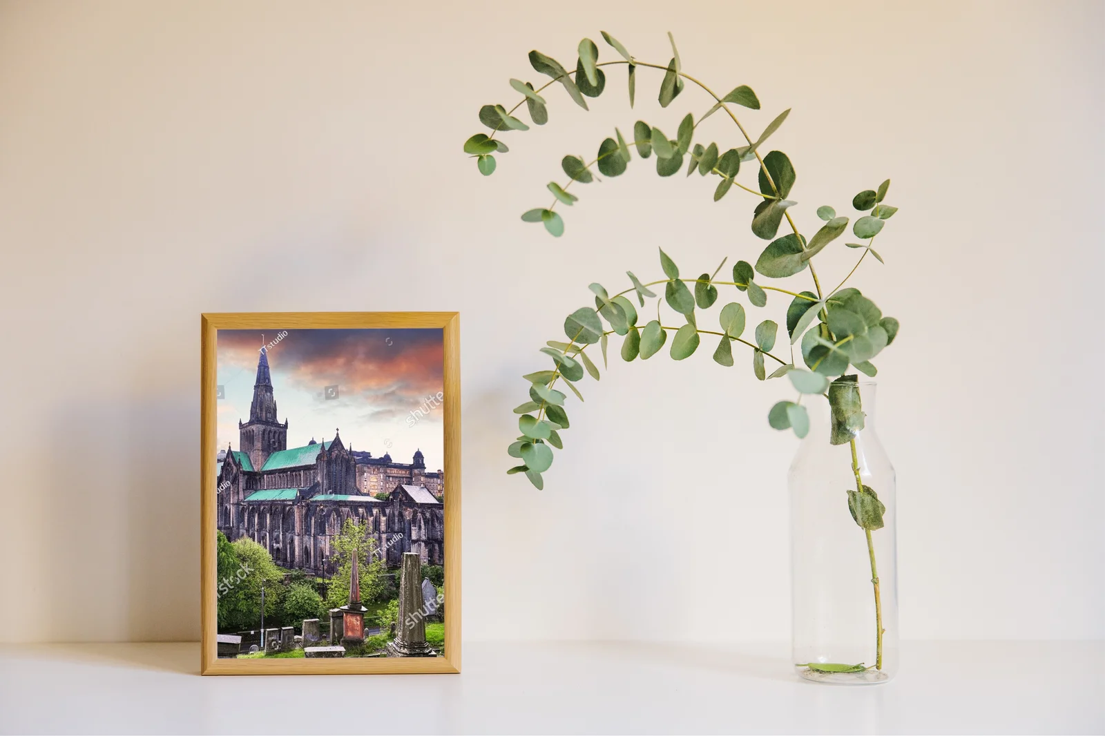 Cudowna architektura Glasgow z jasnym tonem