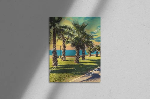 Tropikalna promenada pełna palm i morskiej bryzy