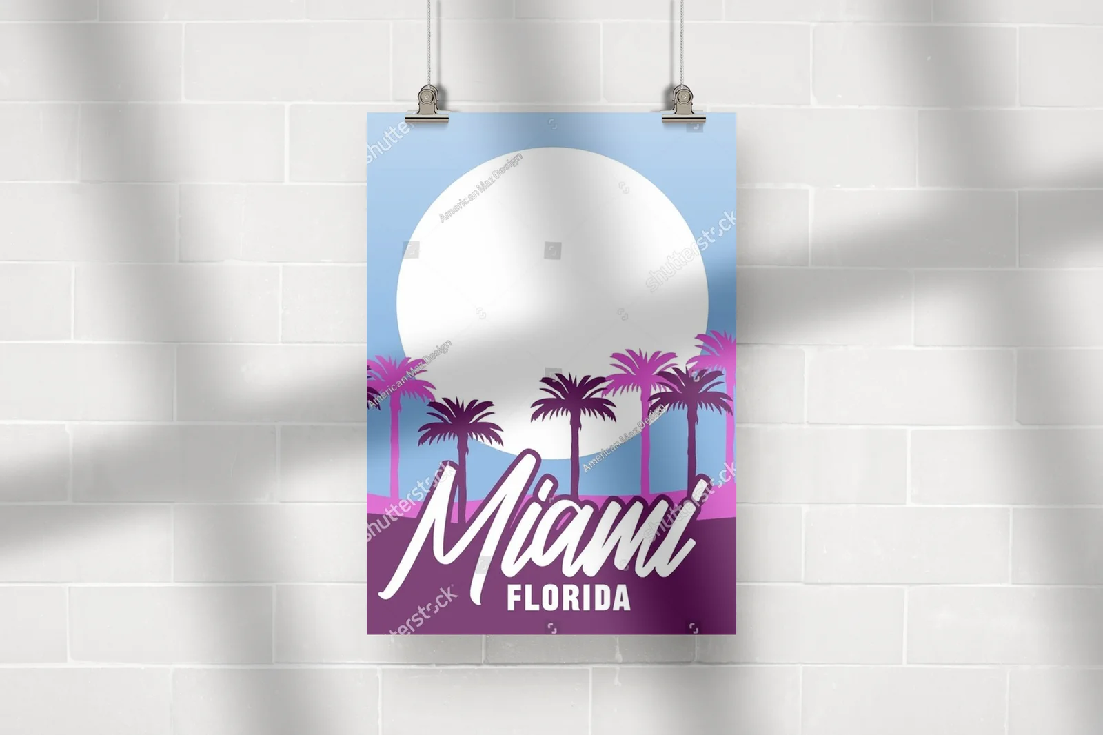 Tropikalna magia Miami w białej oprawie