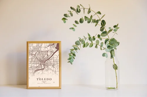 Toledo w kremowych odcieniach - mapa miasta