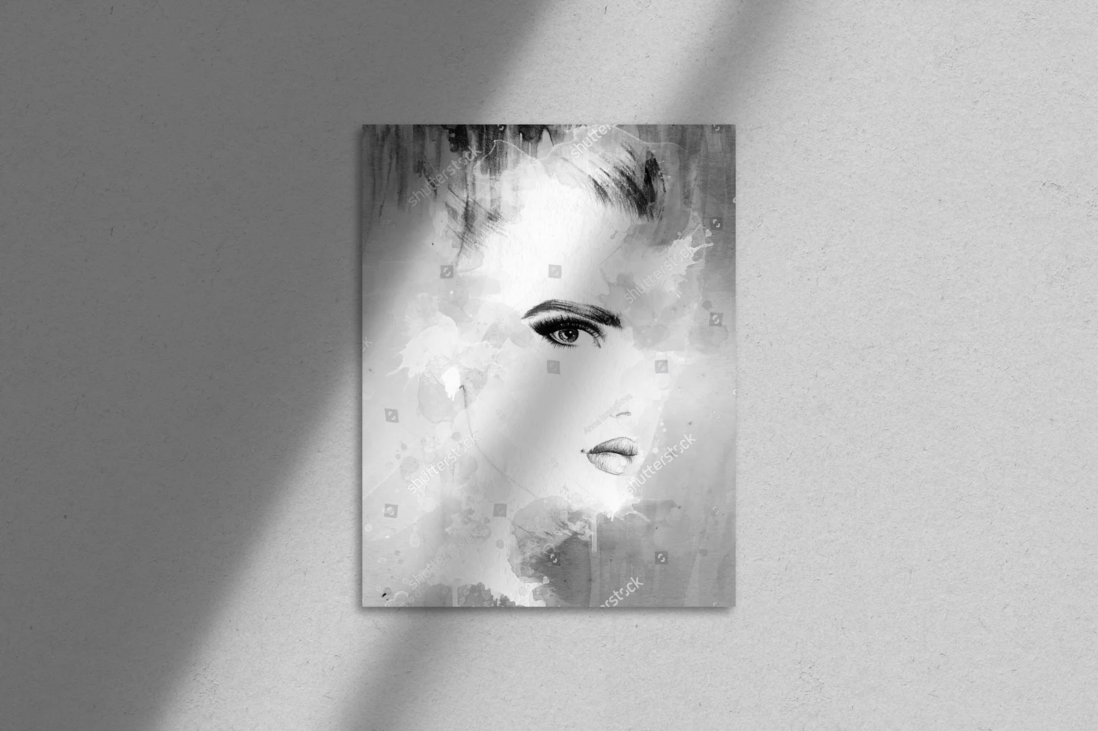 Stylowy portret kobiecy w abstrakcyjnej akwareli