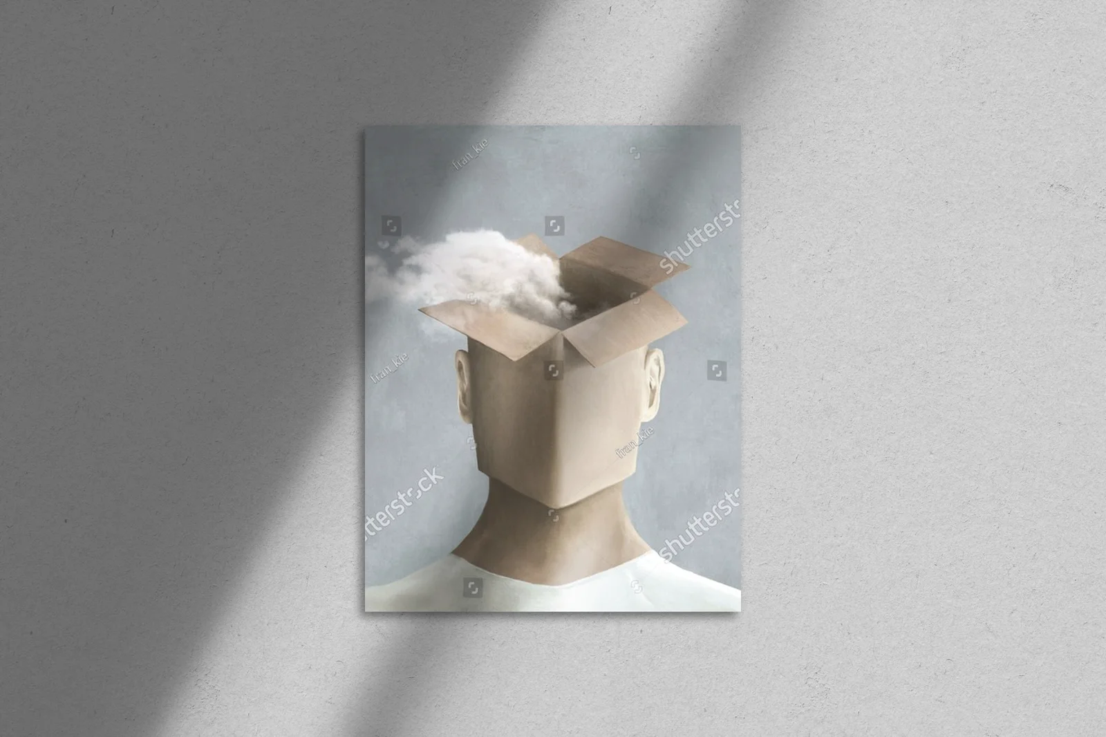 Surrealistyczny mężczyzna na tle marzeń