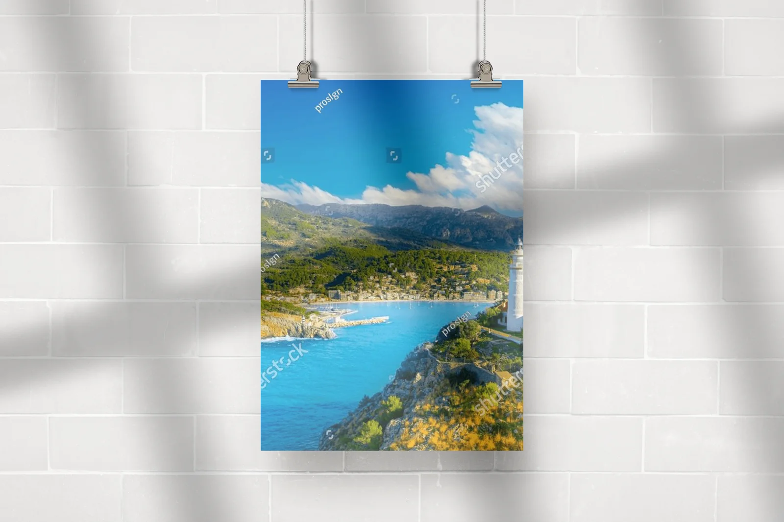 Panoramiczny widok na Port de Sóller w Majorce