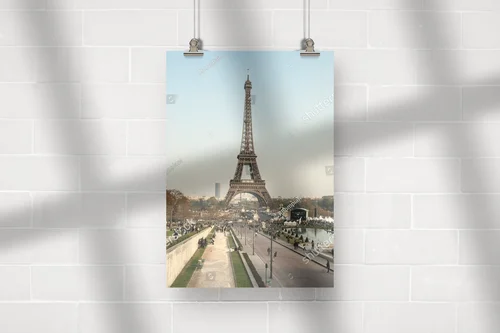 Eiffel Tower: Romantyzm Paris 2024