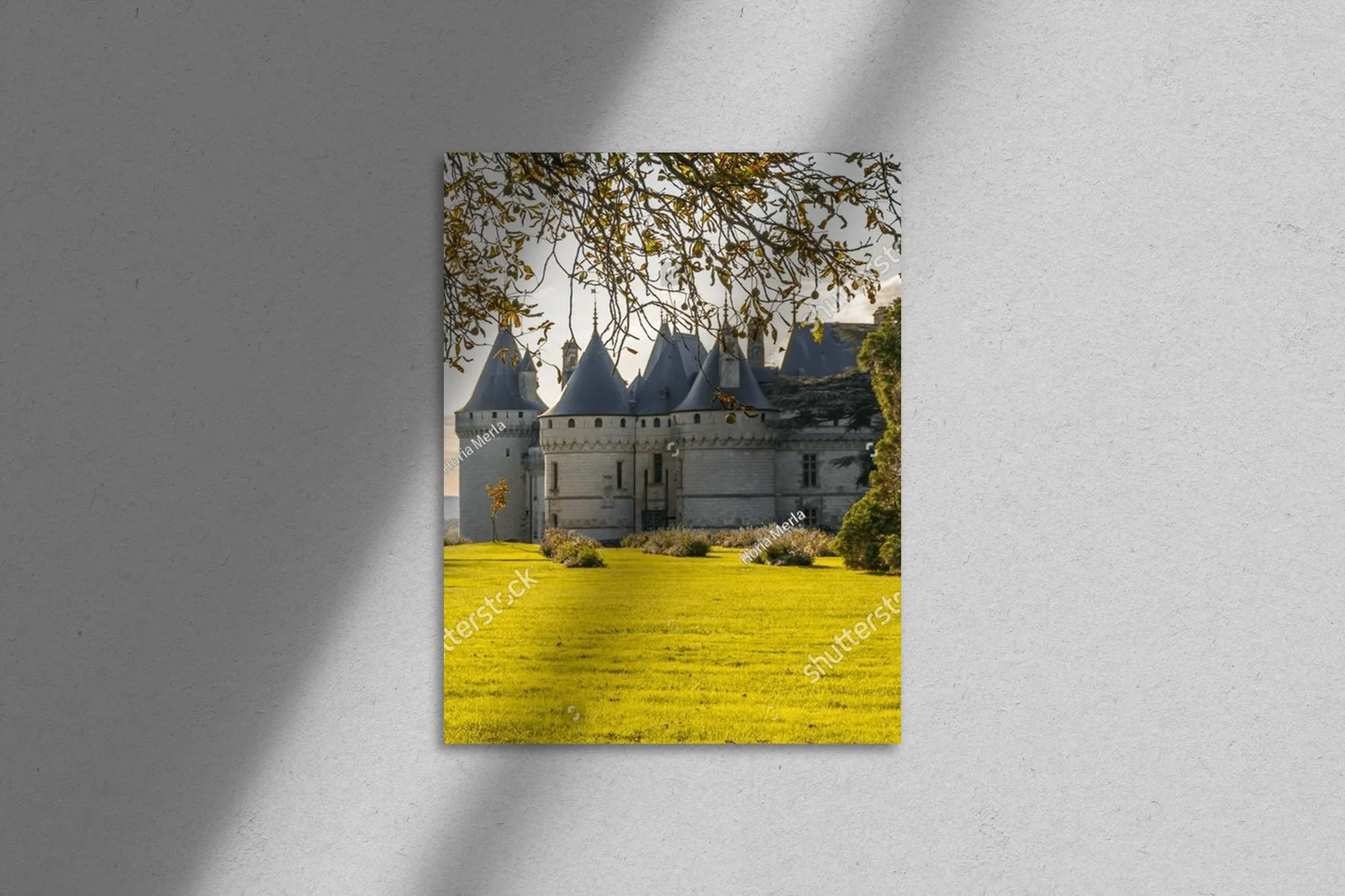 Zamek Chaumont-sur-Loire w złotym blasku