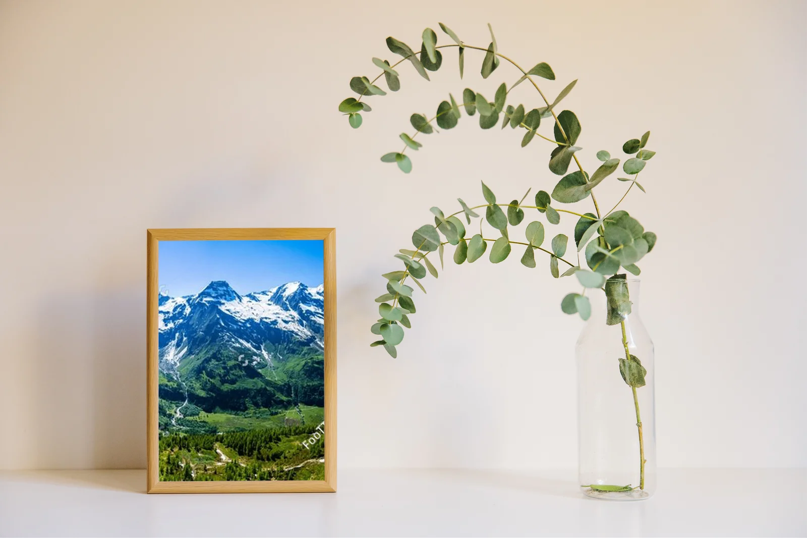 Alpejska panorama Grossglocknera w błękicie