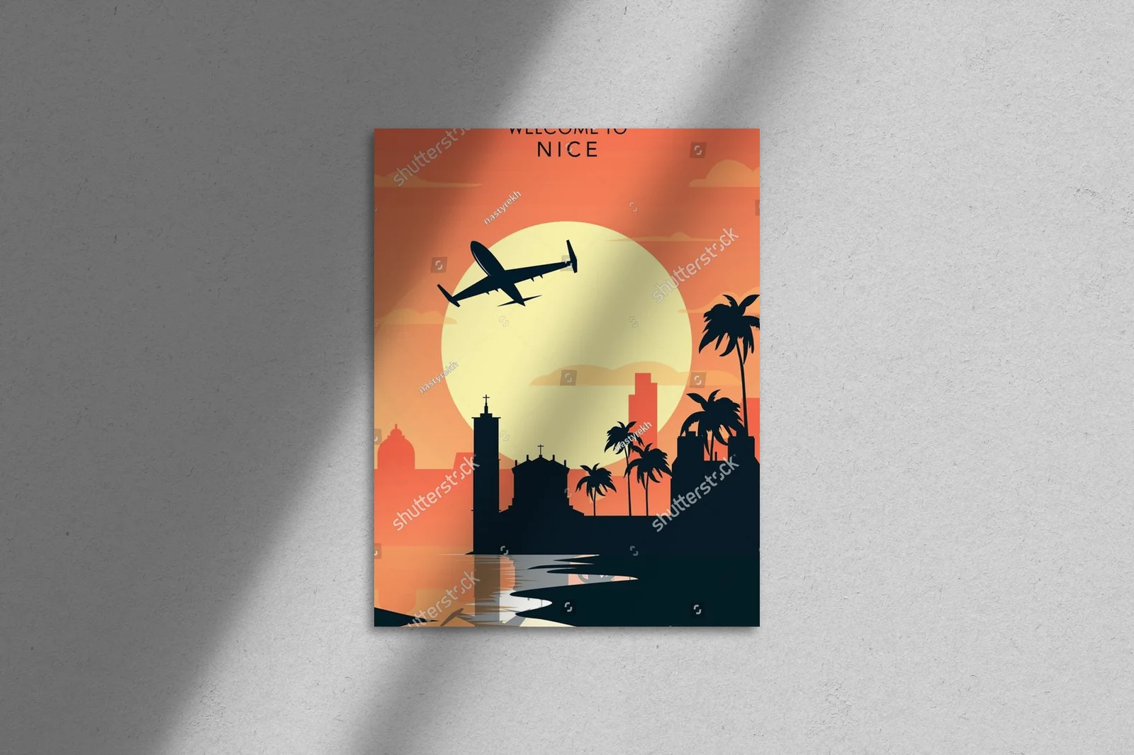 Retro podróż do Nicei w pastelowych kolorach