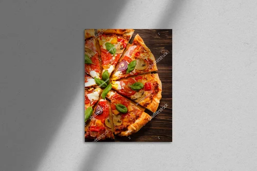 Wyjątkowa pizza z jajkiem i pieczarkami