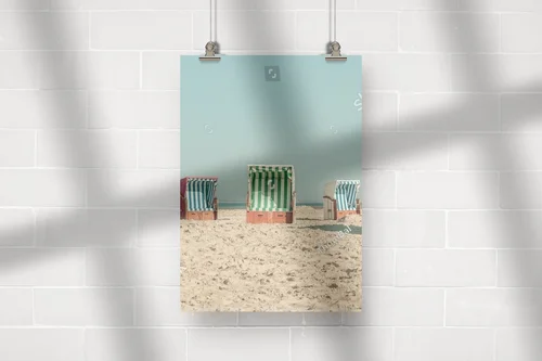 Kolorowa nostalgiczna plaża nad Bałtykiem