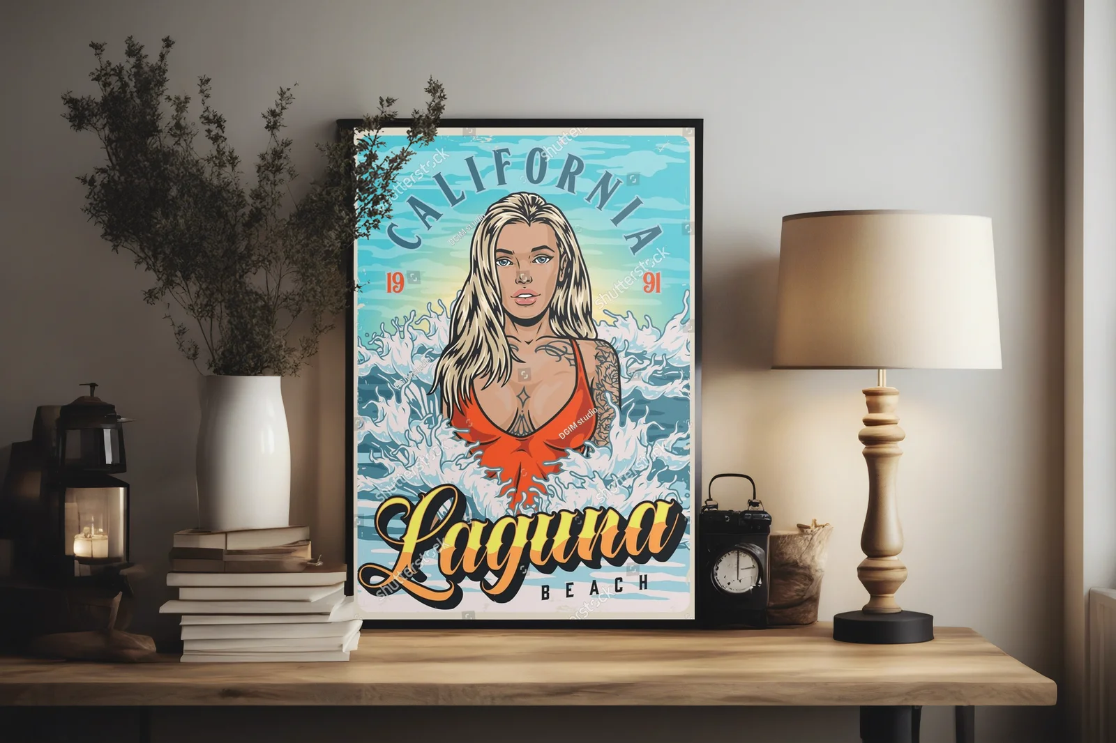 Kolorowy portret letniej dziewczyny nad oceanem