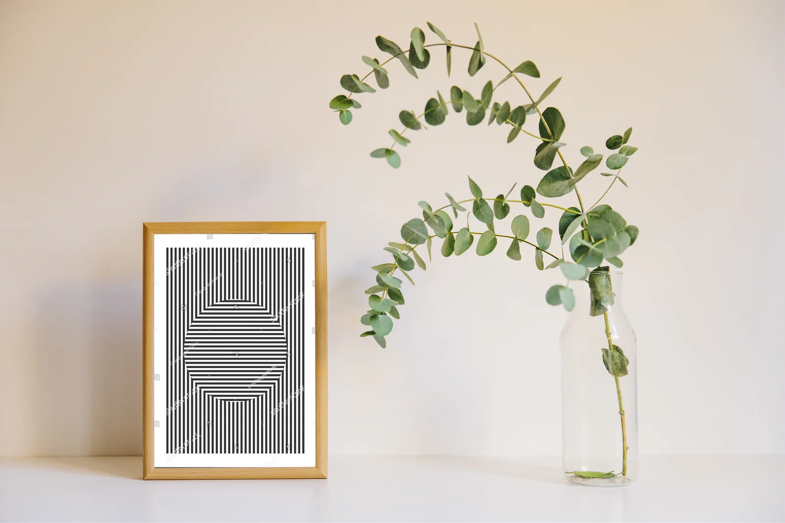 Geometryczna harmonia w minimalistycznym stylu