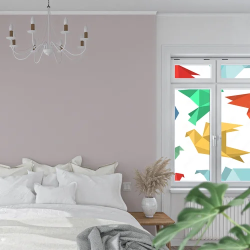Papierowe ptaki w stylu origami - opuszczone w bieli
