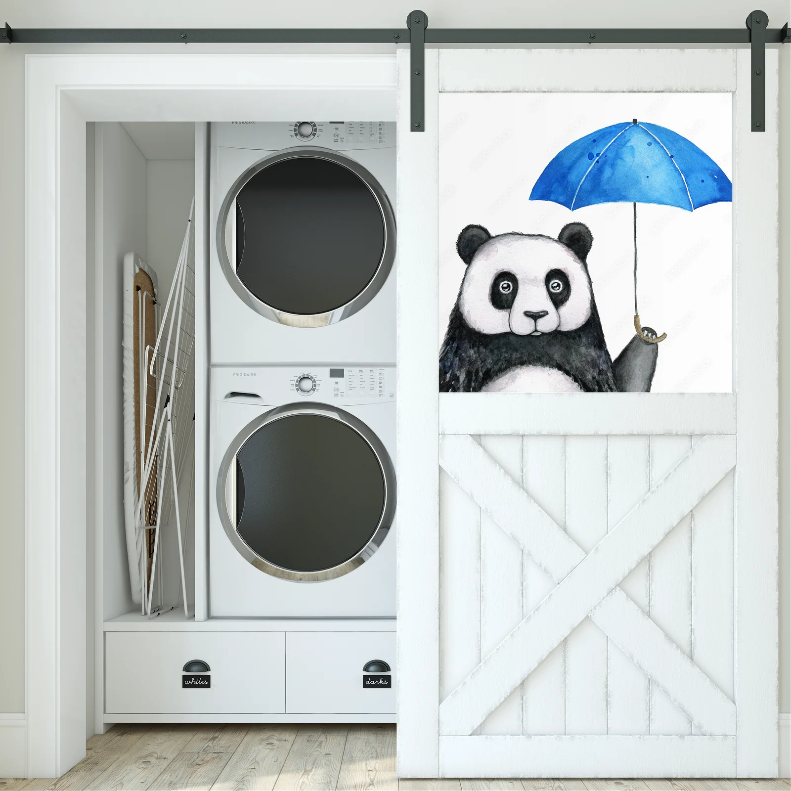 Uroczy panda pod niebieskim parasolem