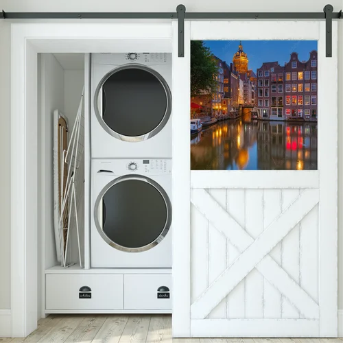 Nocne uroki Amsterdamu w zwiewnych odcieniach