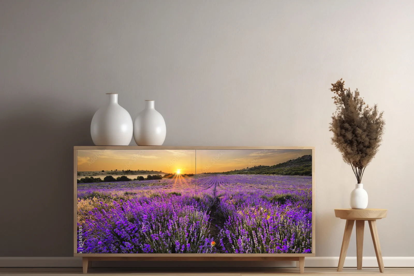 Kwiatowe wzruszenia w violetowej scenerii