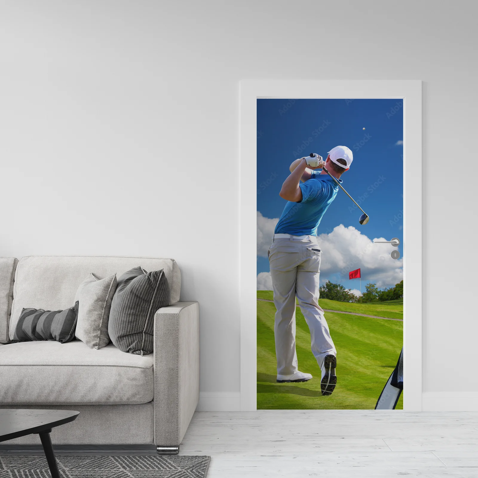 Wspaniały golfowy zachód słońca w żywych barwach