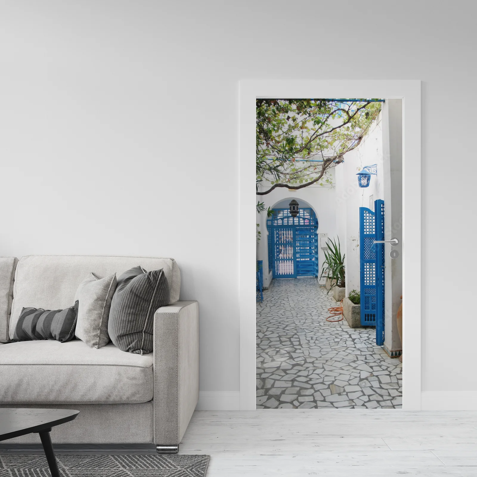 Wspomnienia z letniego dziedzińca w Sidi Bou Said
