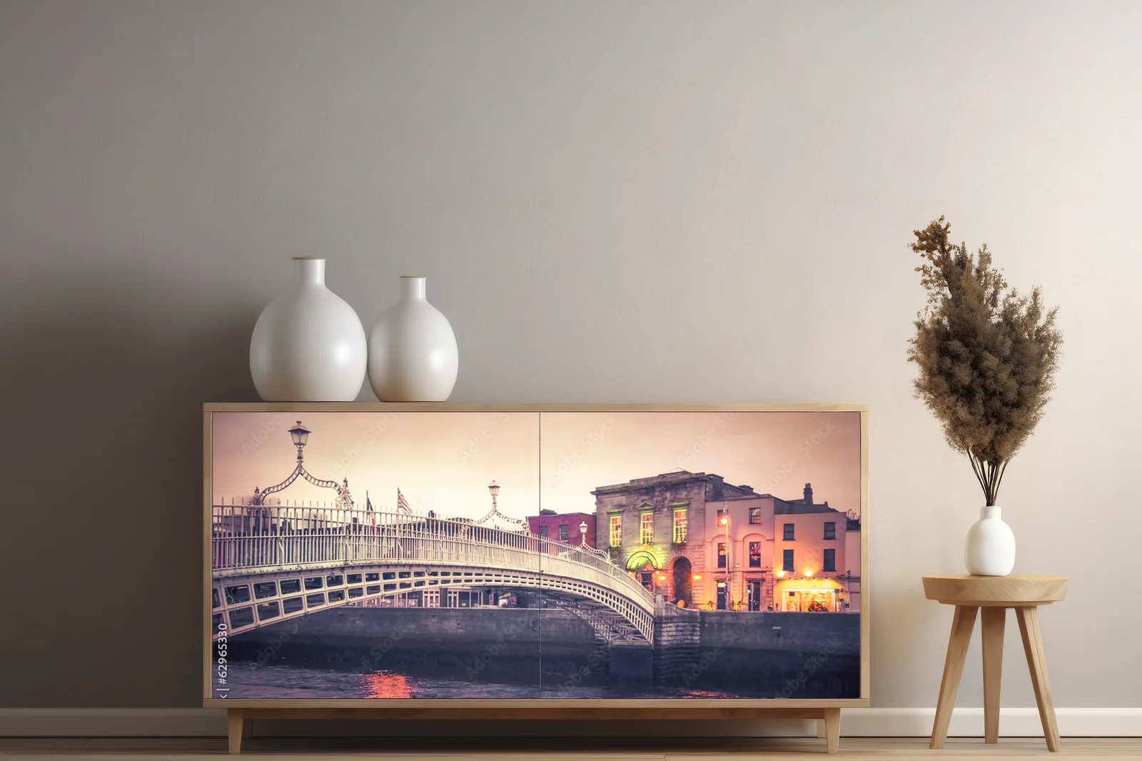 Złote chwile na historycznym Ha'penny Bridge