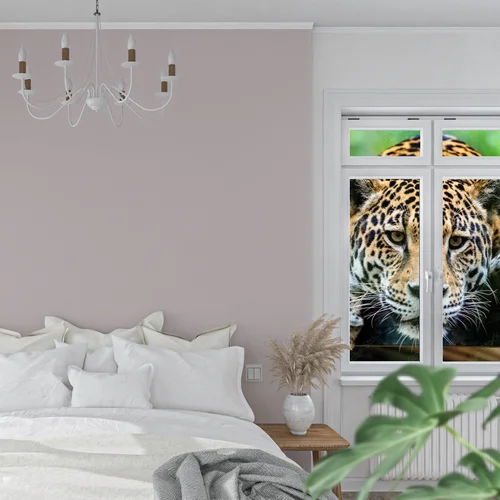 Kuszący portret jaguara w leśnej głuszy