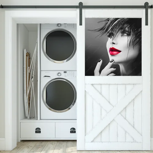 Glamour i elegancja w intensywnej czerni