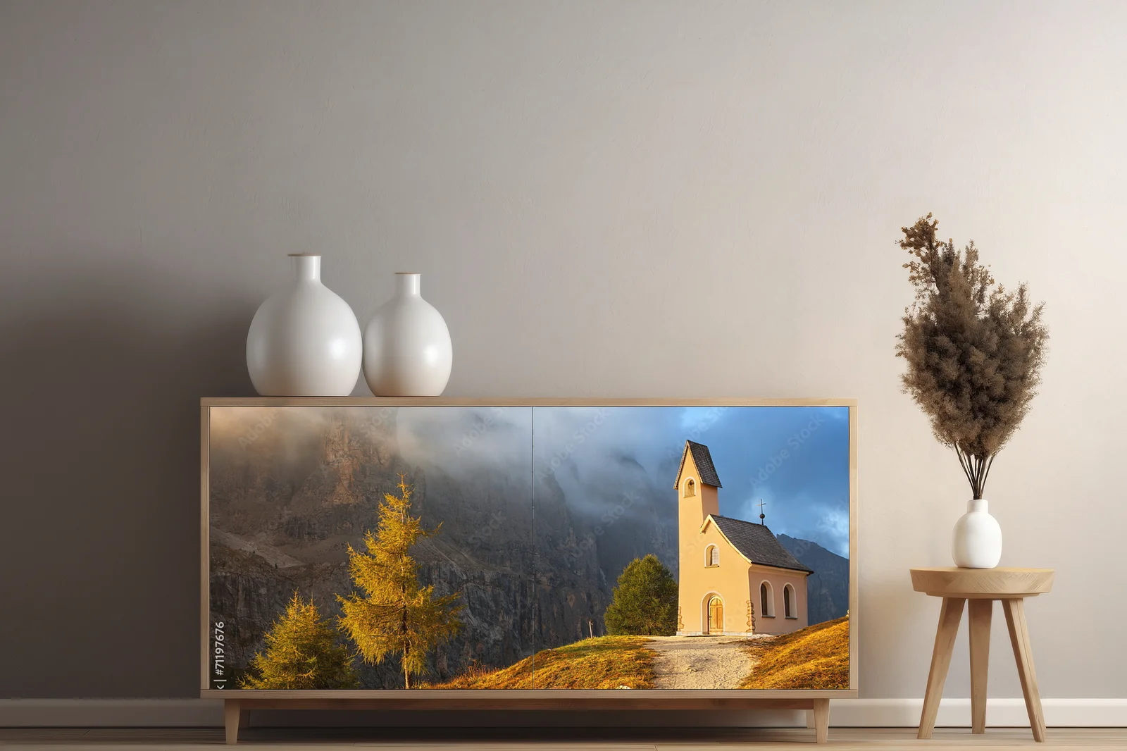 Urokliwa kapliczka w sercu Dolomitów