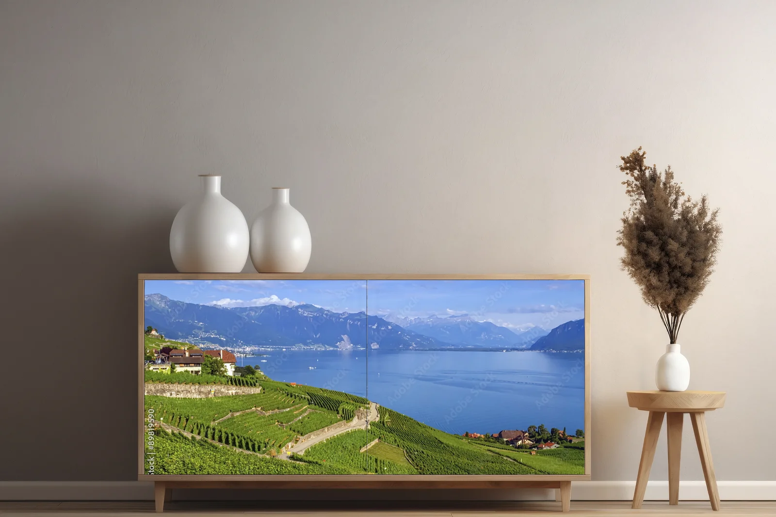 Urokliwe krajobrazy Lavaux w niebieskich odcieniach