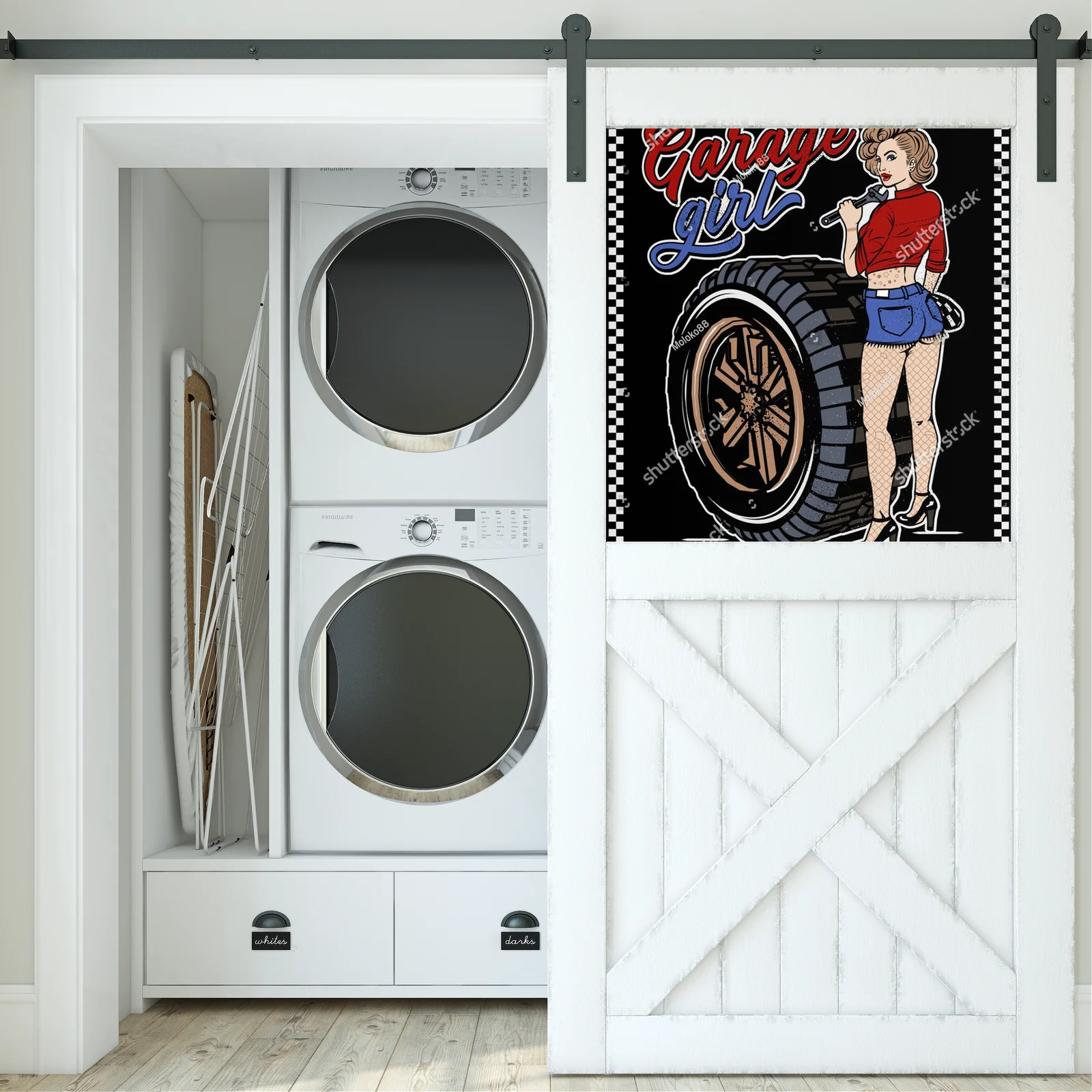 Energiczna pin-up dziewczyna na tle motocyklowego szaleństwa
