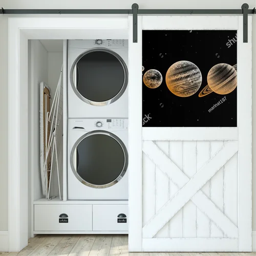 Wyprawa w Kosmos: Elegancja Planet w Czarnej Aranżacji
