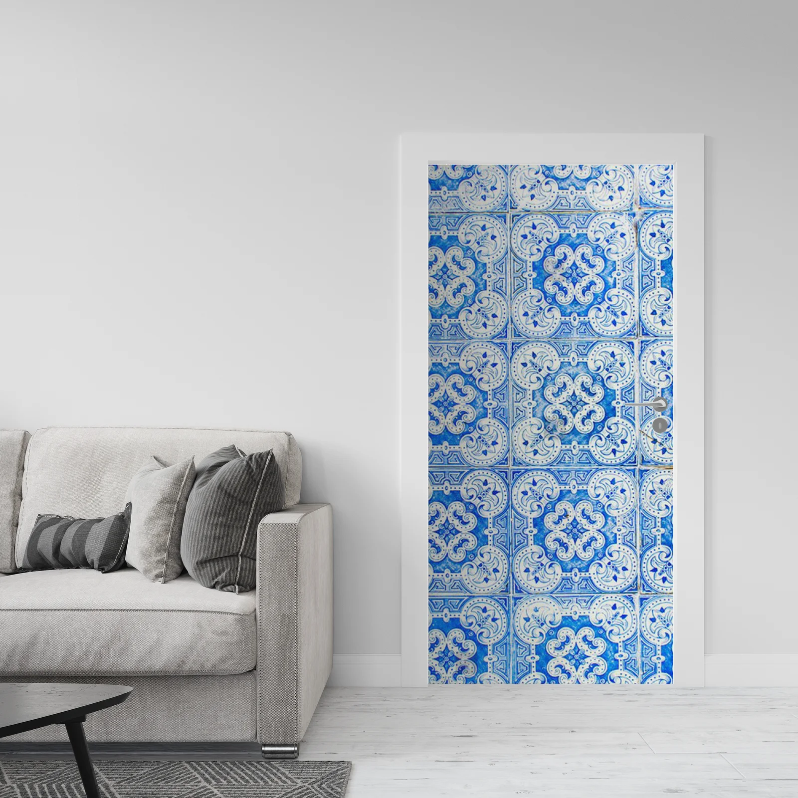 Tradycyjne azulejos w delikatnych odcieniach błękitu